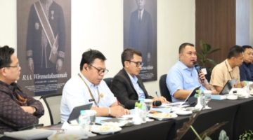 Bupati Rudy Susmanto Lakukan Wawancara Tahap Akhir Calon Direksi PT Sayaga Wisata di Hotel Horison sayaga Cibinong