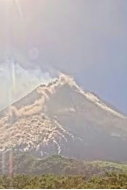 Gunung Merapi Kembali Luncurkan Awan Panas, Meluncur Hingga 2 Kilometer