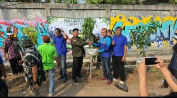 Calon Kepala Desa Sukadanau H. Ruslani, S.H. Ajak Masyarakat Cintai Lingkungan Lewat Silaturahmi dan Penanaman Pohon